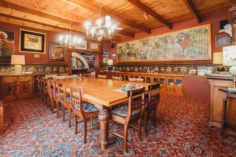 5 Bedroom Property for Sale in De Rust Western Cape